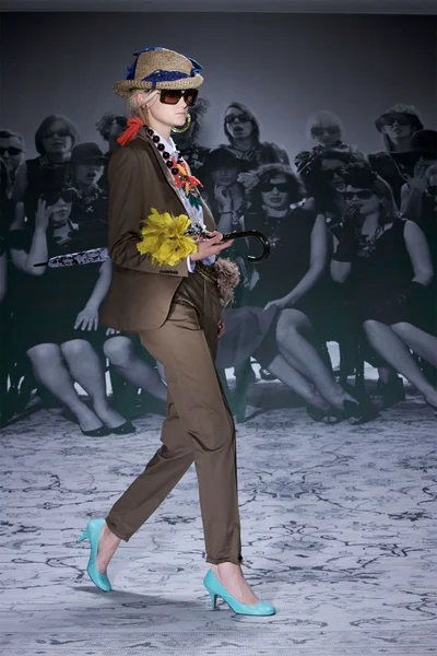 Look 26